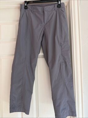Kirkland Signature Women's Travel Pants 6 in Gray